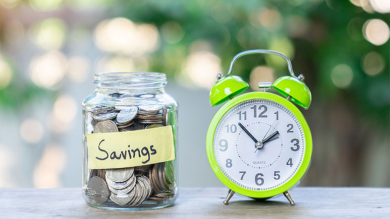 Save early and save more, retirees advise